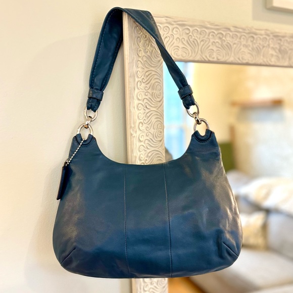 NWOT Coach Blue Leather Silver Hardware Purse Crossbody Shoulder Hangbag - Picture 6 of 6